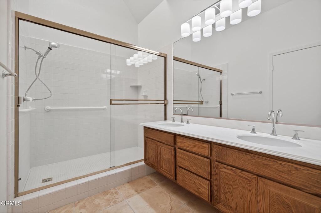 Stonehedge 80 - 3680 - Residential