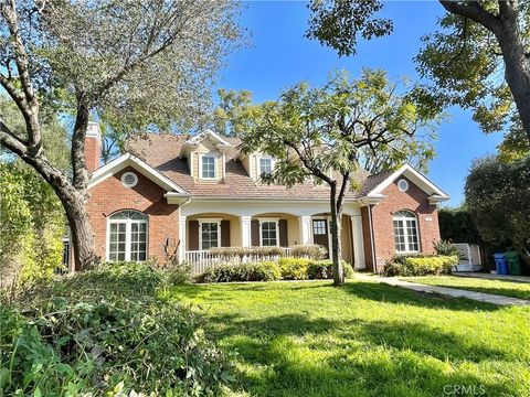 Photo of 26 Corto Rd, Arcadia, CA 91007 (MLS # WS26029512)