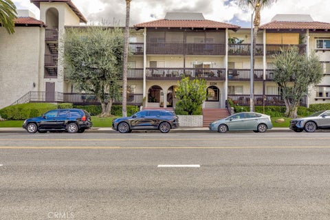 Photo of 5334 Lindley AVE, Los Angeles, CA 91316 (MLS # BB26177762)