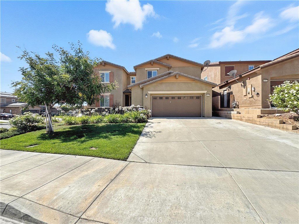 Stunning 5-Bedroom Home with Loft, Cornet Lot, Gourmet Kitchen & Private Backyard
Welcome to this beautifully maintained two-story home located in a quiet, desirable neighborhood. This spacious 5-bedroom, 3-bathroom home features a flexible floor plan perfect for modern living, with a large upstairs loft that can be used as a second living room, game room, or office. Downstairs includes a spacious bedroom and full bath. The main level offers an open-concept layout with a formal dining room, a bright and airy living room with fireplace, and a gourmet kitchen complete with granite countertops, stainless steel appliances, a center island with breakfast bar, and ample cabinet space. The kitchen flows seamlessly into a dining area with sliding doors that lead to a private backyard featuring a covered patio and plenty of space for entertaining or gardening.
Upstairs, the generous primary suite includes a luxurious ensuite bathroom with dual vanities, a soaking tub, walk-in shower, and large closet. Three additional bedrooms, a full bathroom, and a cozy loft complete the second floor.
Additional features include: Central A/C and ceiling fans throughout.*Three-car attached garage with wide driveway. *Plantation shutters and recessed lighting. *Indoor laundry room. *brick and vinyl fencing. *Beautiful tile flooring on the main level and plush carpet upstairs. Don’t forget all the amenities that come included when living in this wonderful community to include walking trails, community pools, a spa, clubhouse, gym, sports park, tot lot, business center, K-8 school and so much more! This move-in ready home is perfect for families or anyone looking for comfort, space, and style. Don’t miss the opportunity to make it yours!