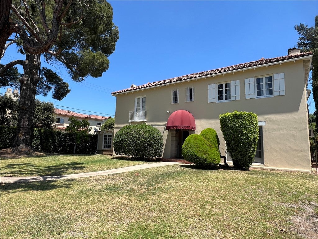 1171 Huntington Drive