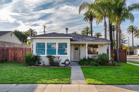 2289 Golden Avenue Avenue Long Beach CA 90806