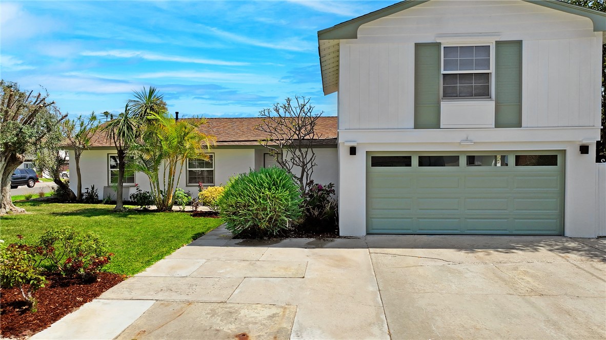 Your Dream Home Awaits in Orange!
Welcome to 3932 E Sycamore Ave, an exquisite 4-bedroom, 3-bathroom home meticulously remodeled and ideally situated on a spacious corner lot in the heart of Orange. Boasting 1,829 square feet of beautifully updated living space, this residence offers a seamless blend of classic charm and modern sophistication.
Step inside to discover a thoughtfully designed layout, featuring an eat-in kitchen with granite countertops that flows effortlessly into the family room. Enjoy the comfort of central air conditioning and the warmth of a gas fireplace in the cozy living area.
The true highlight of this property is its incredible outdoor oasis. A sparkling private swimming pool beckons for endless summer fun and relaxation, surrounded by ample space for entertaining and play. With a 2-car attached garage and its prime location offering easy access to Orange's vibrant dining, shopping, and top-rated schools, this move-in-ready gem is an opportunity you won't want to miss!