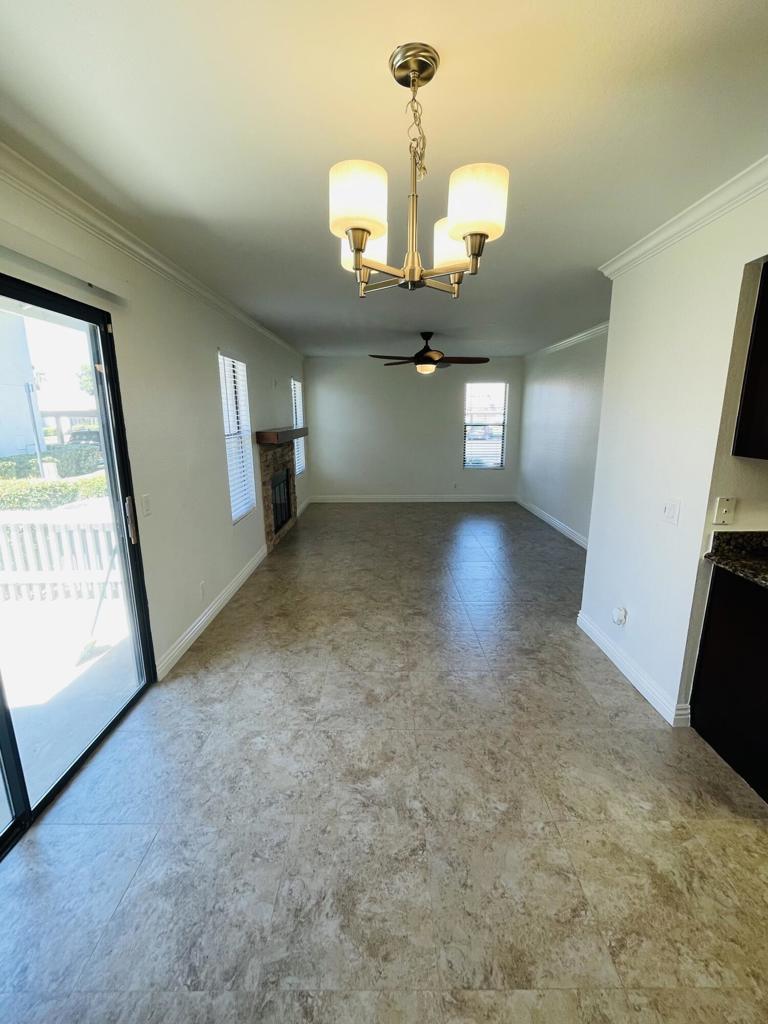 Palm Lakes - Residential Lease