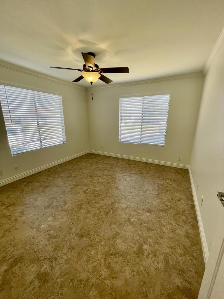 Palm Lakes - Residential Lease