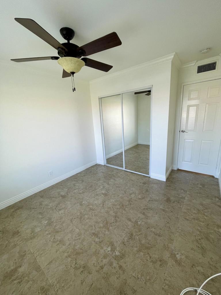 Palm Lakes - Residential Lease