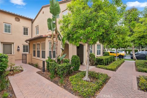 72 Peony Irvine CA 92618