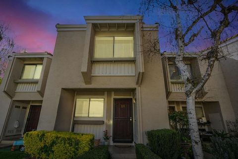 Photo of 260 W. Dunne Avenue #18, Morgan Hill, CA 95037 (MLS # ML82040588)