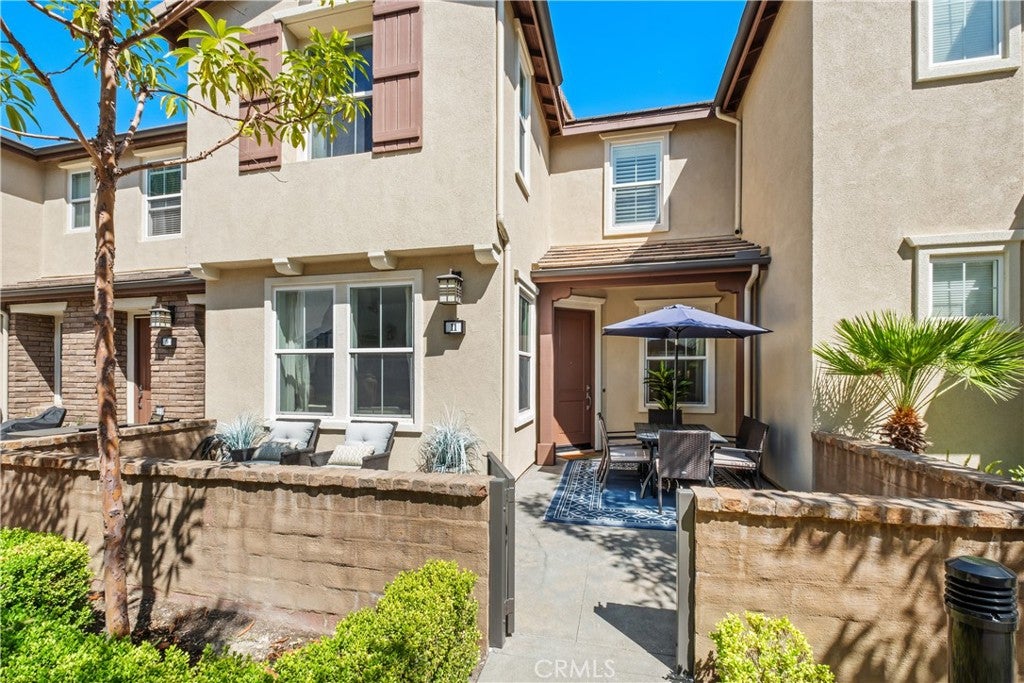 Properties 1 11 Agrios Street