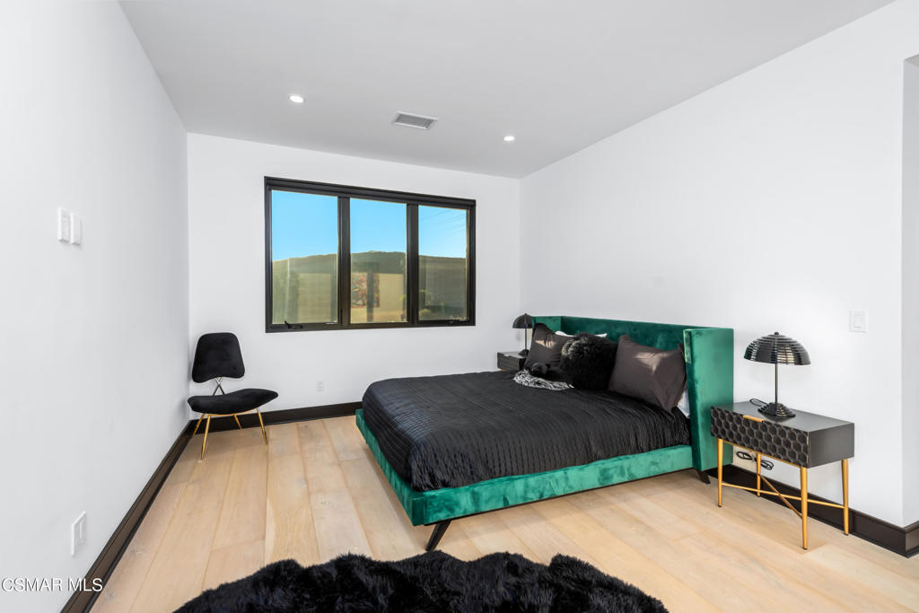 Unknown-999 - Residential