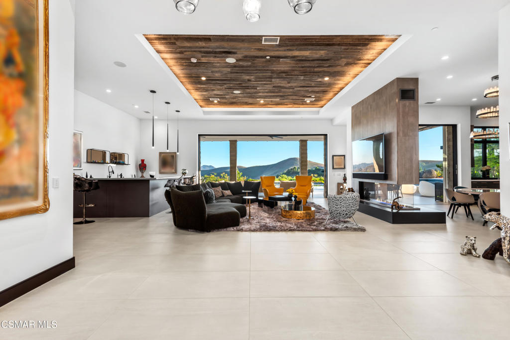 Unknown-999 - Residential