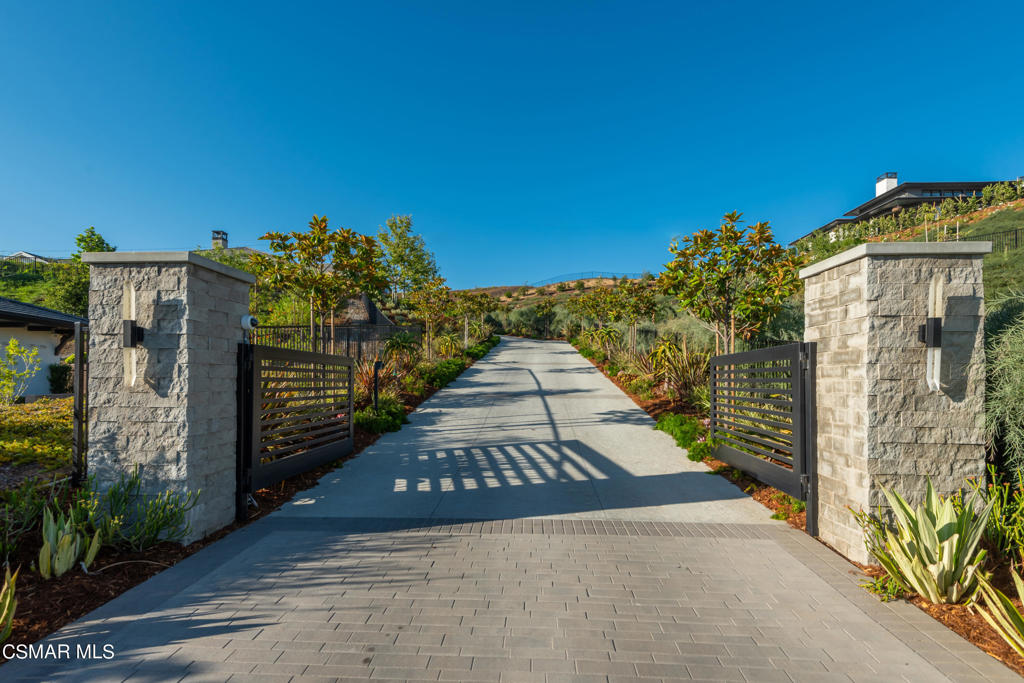 Unknown-999 - Residential