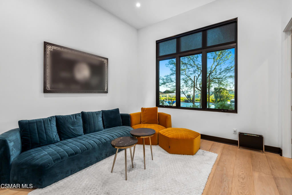 Unknown-999 - Residential