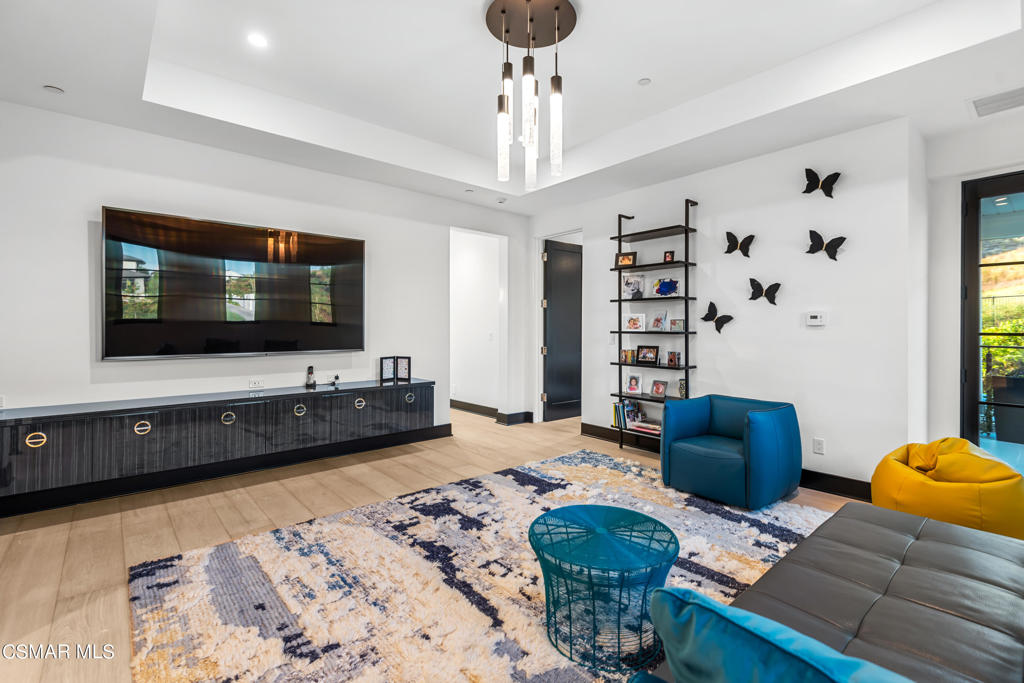 Unknown-999 - Residential