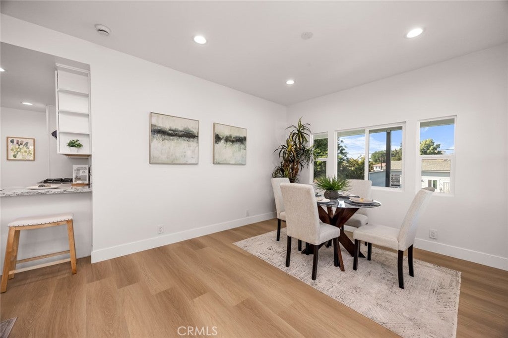 201 S Melrose
