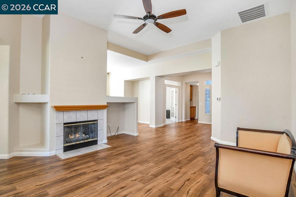 1572 Rubidoux Ln