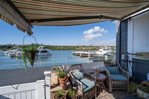 Photo of 3 Saratoga, Newport Beach, CA 92660 (MLS # OC26006728)