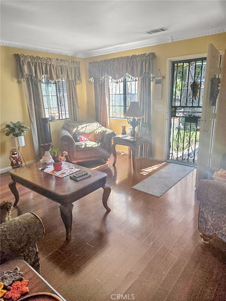 North Long Beach (NLB) - Residential