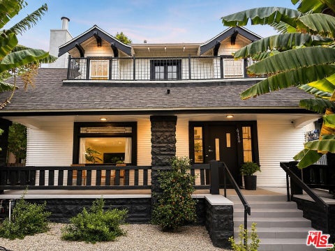 Photo of 6136 Carlos Avenue, Los Angeles, CA 90028 (MLS # 26990499)