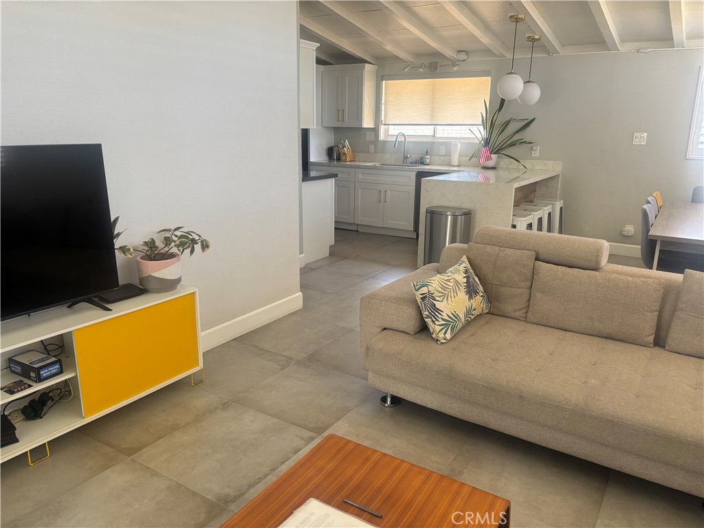 9582 Rosebay