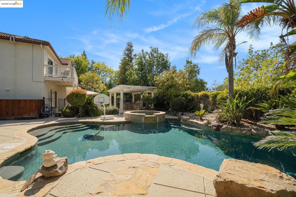 1914 Table Mountain Way