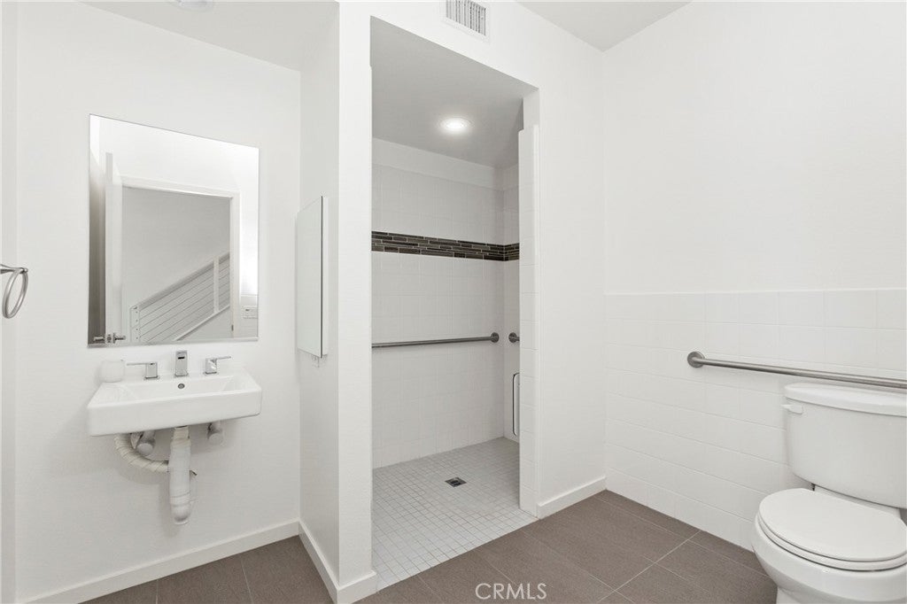 629 W 17th