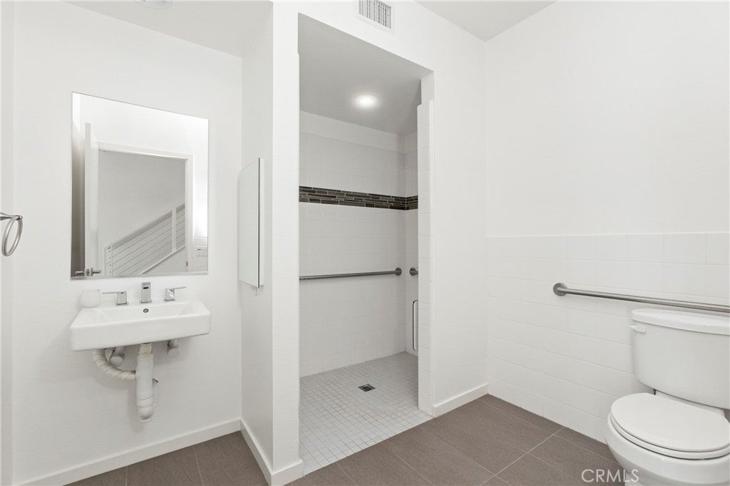 629 W 17th