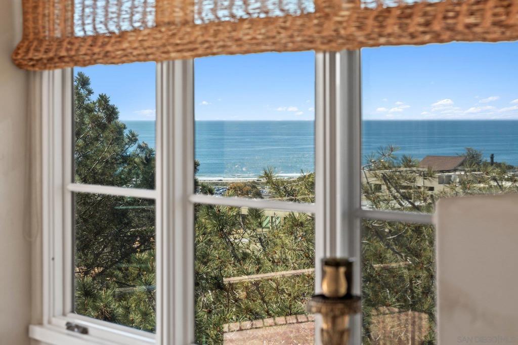 Del Mar - Residential