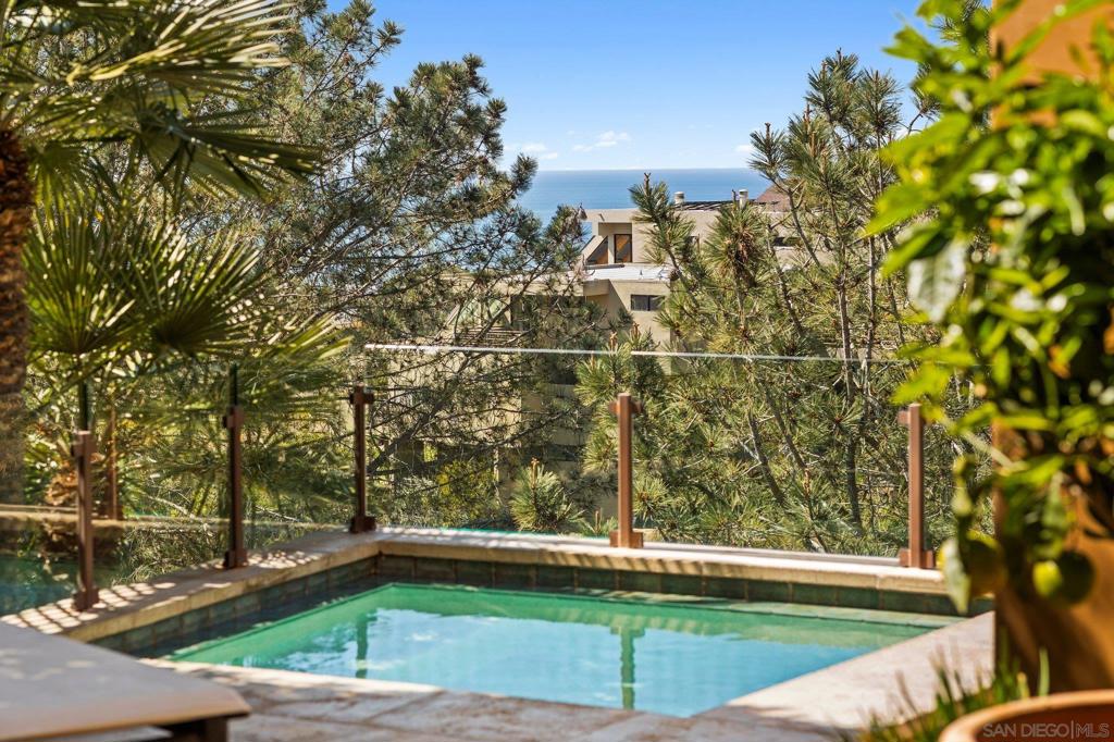 Del Mar - Residential