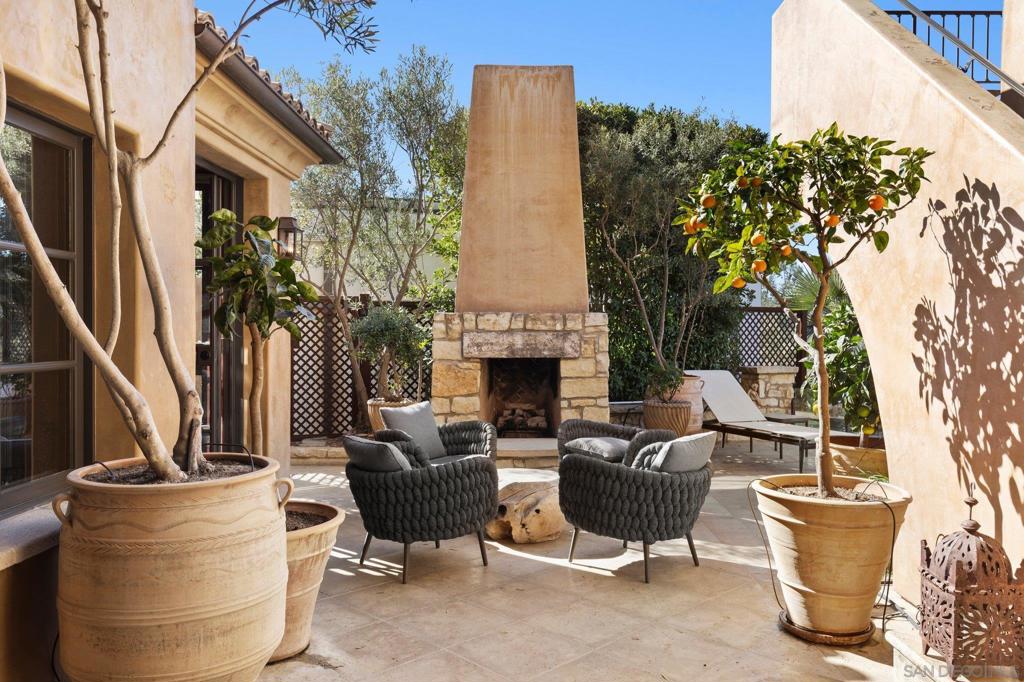 Del Mar - Residential
