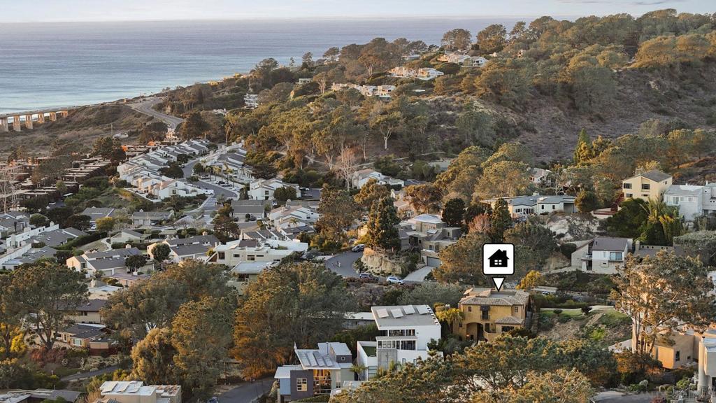 Del Mar - Residential