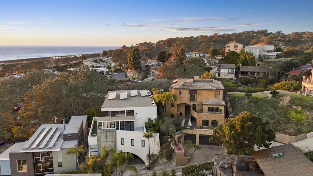 Del Mar - Residential