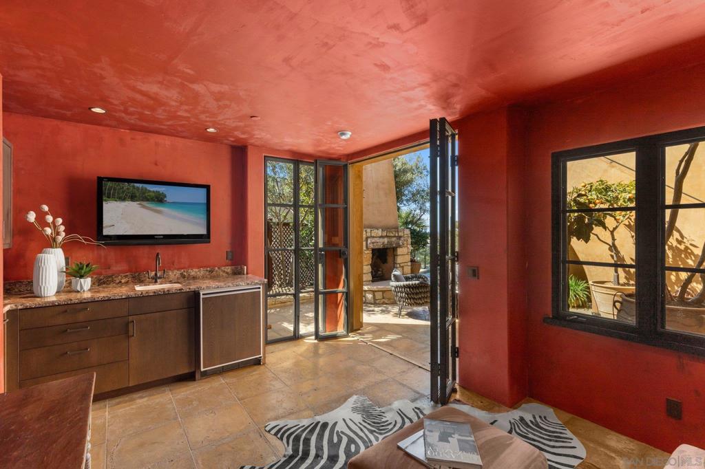 Del Mar - Residential