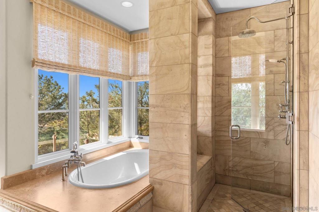 Del Mar - Residential