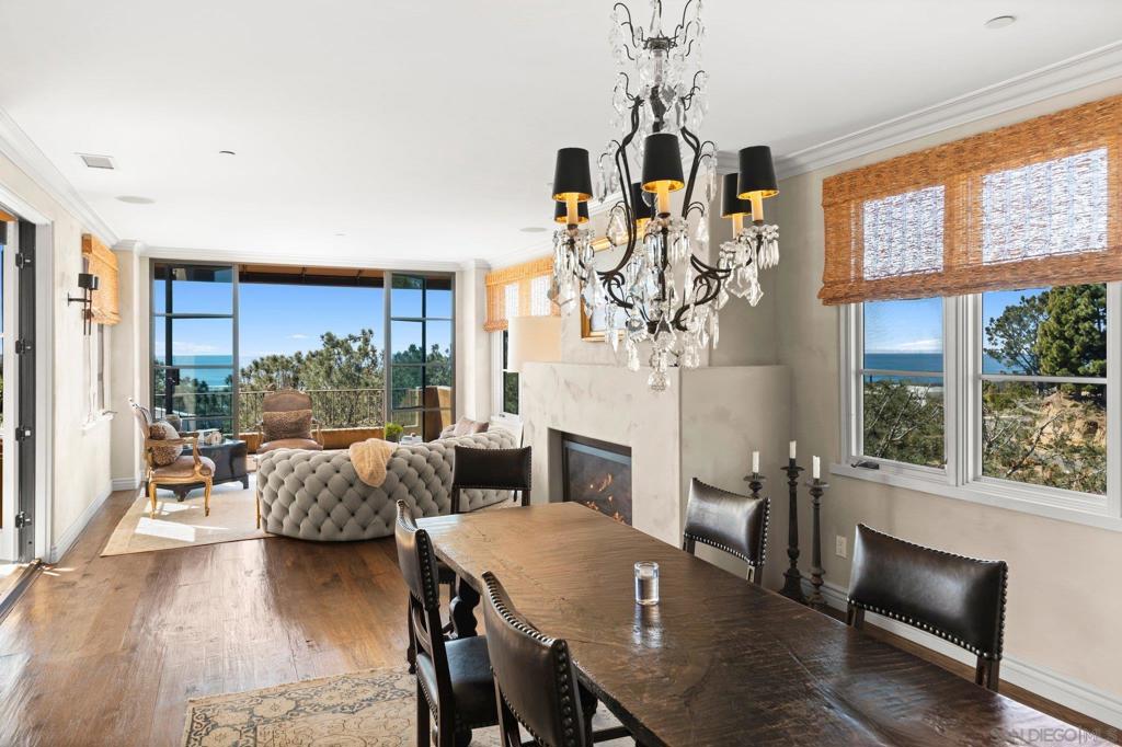 Del Mar - Residential