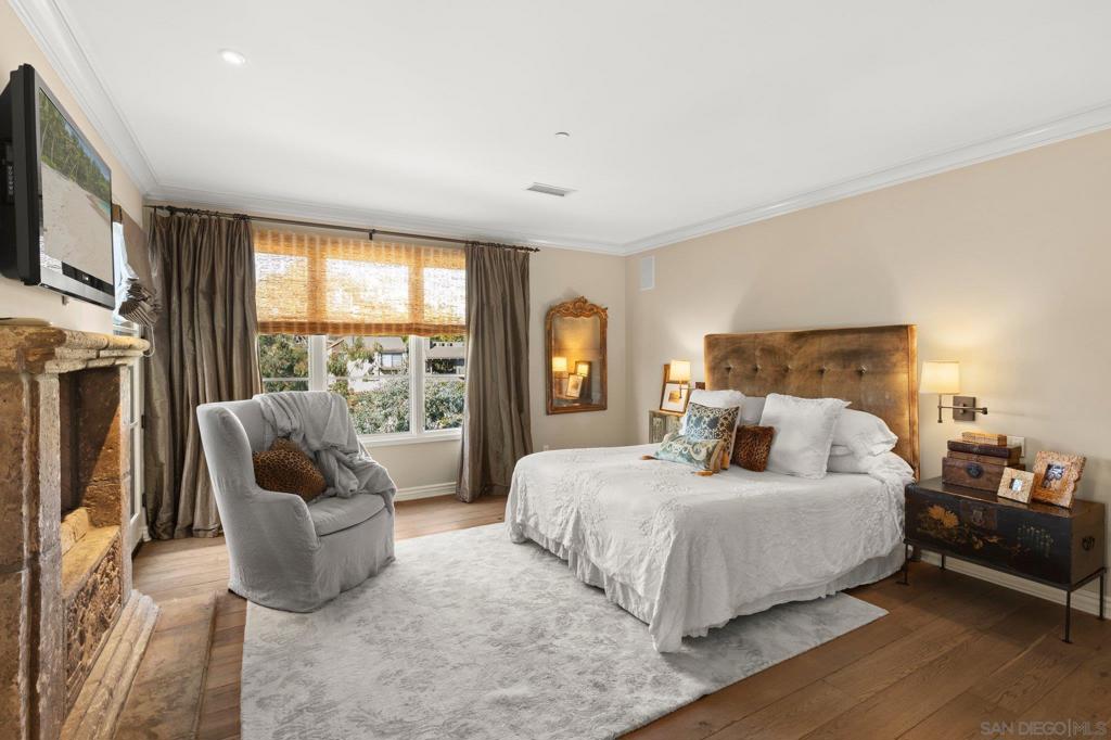 Del Mar - Residential