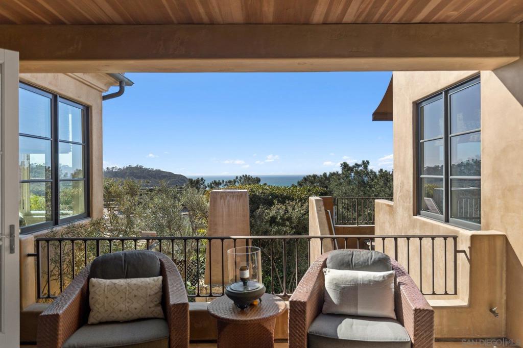 Del Mar - Residential