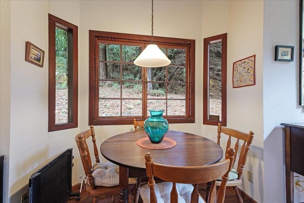listing image 130721353321972284613
