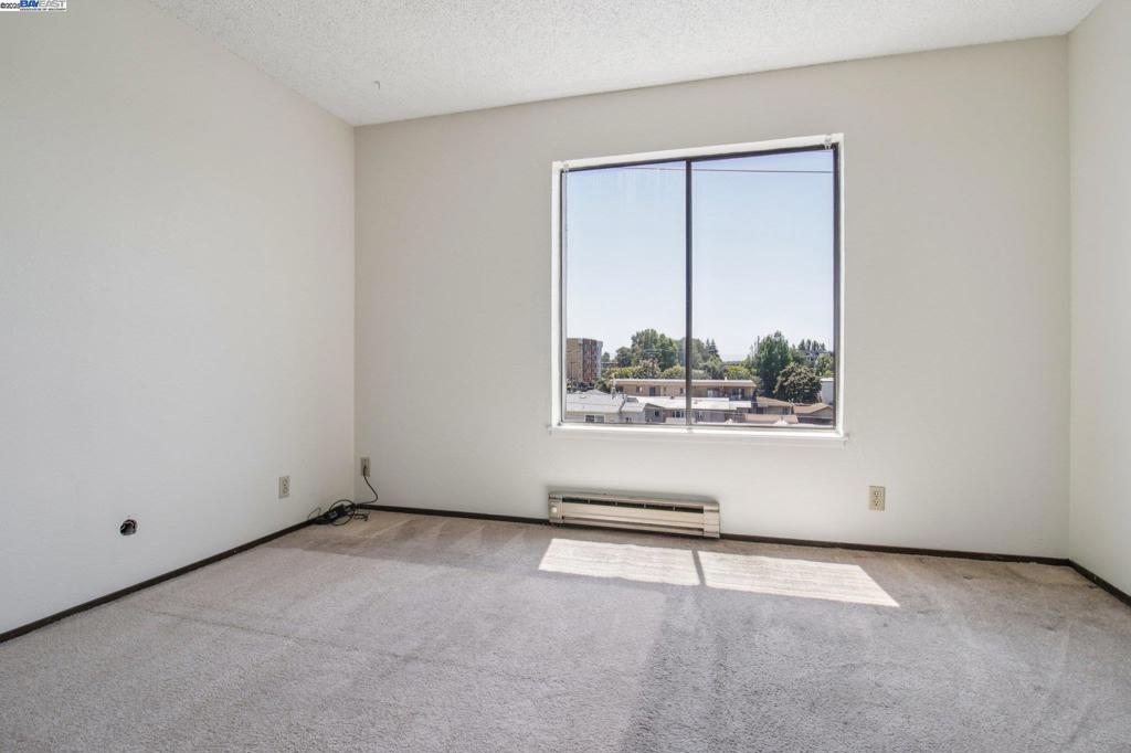 DOWNTOWN SAN LEA - Residential