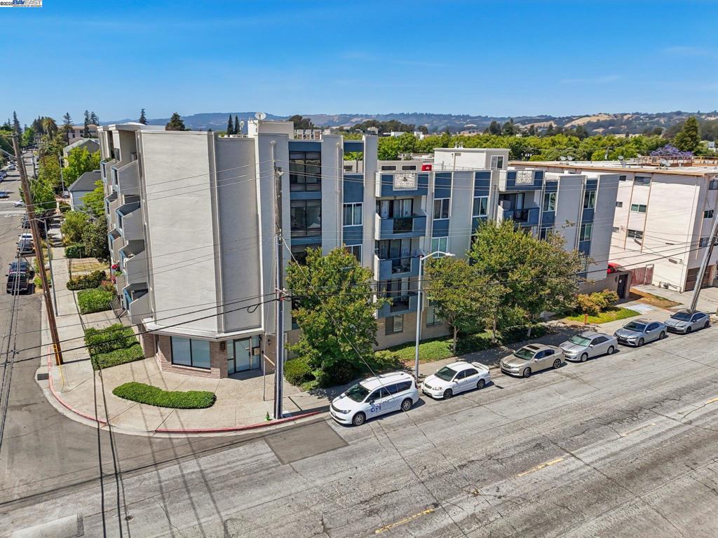 DOWNTOWN SAN LEA - Residential