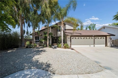 Photo of 23305 Tristin Drive, Valencia, CA 91355 (MLS # SR26100653)