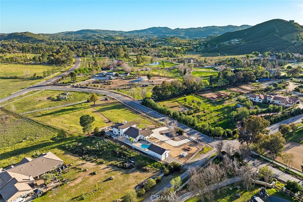 39550 Calle De Companero