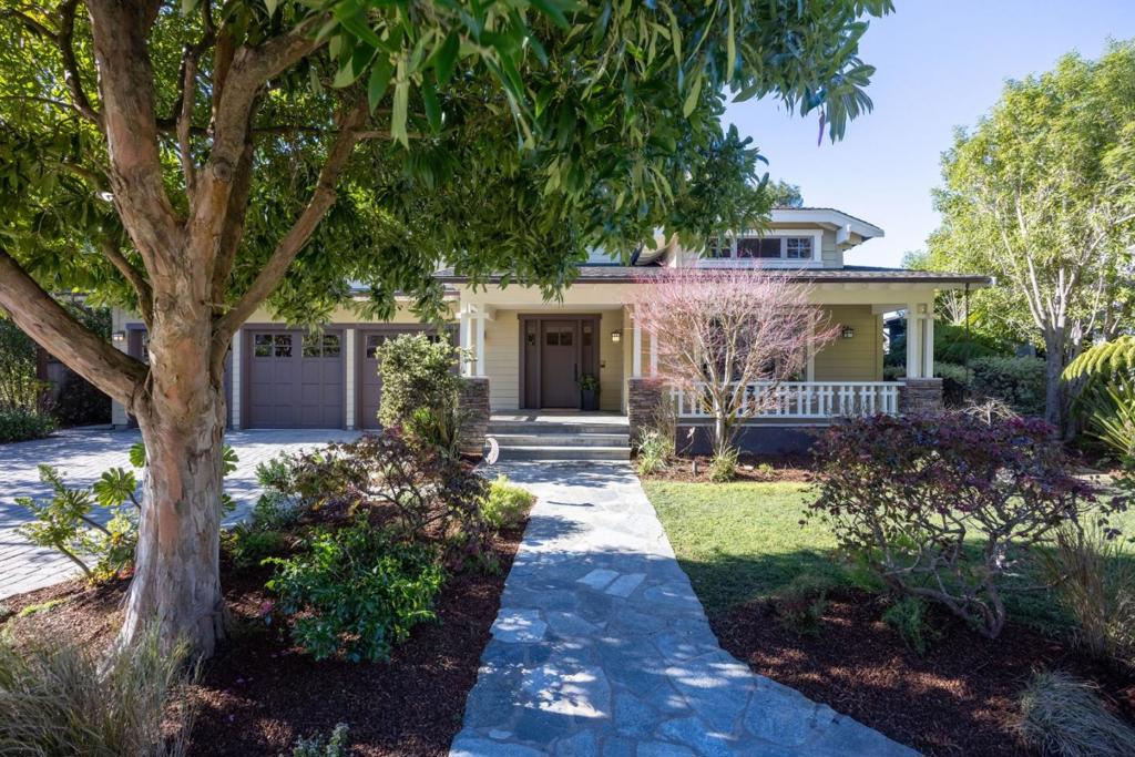 736 Arroyo Leon Drive