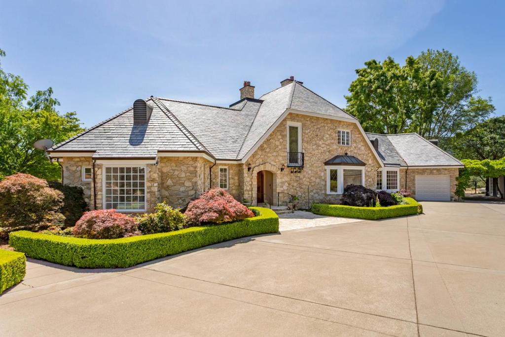 55 Mission Trail Road