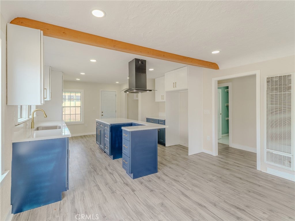 4638 Pine