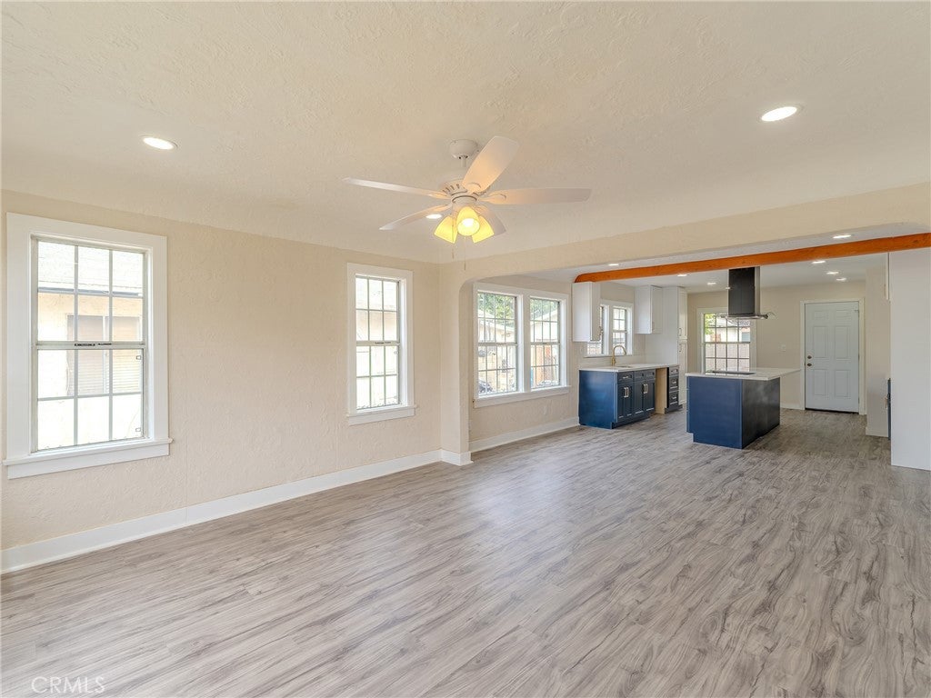 4638 Pine