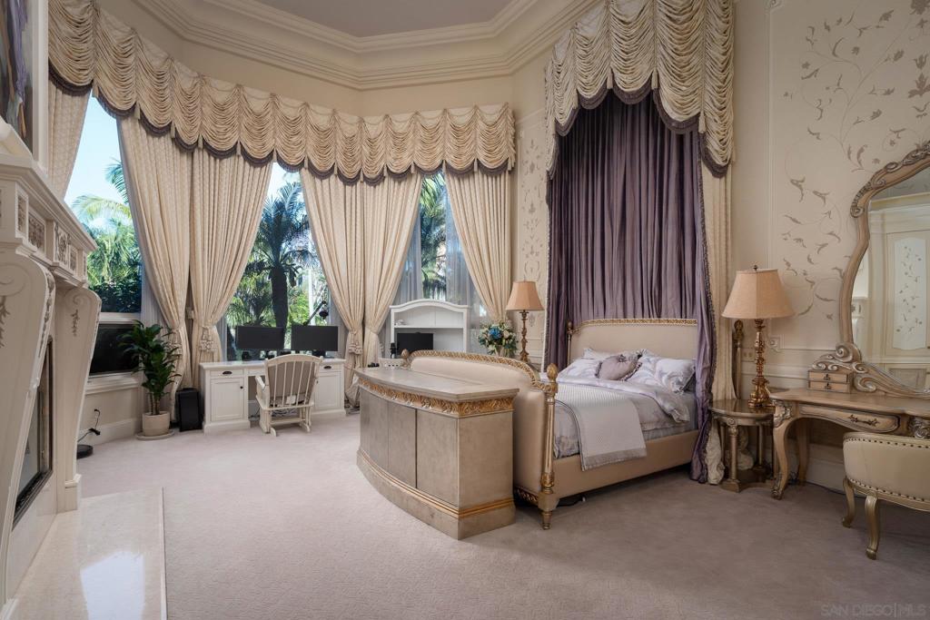 Rancho Santa Fe - Residential