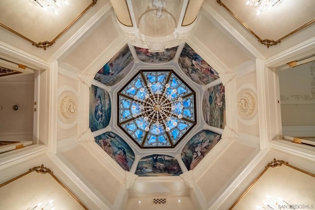 Rancho Santa Fe - Residential