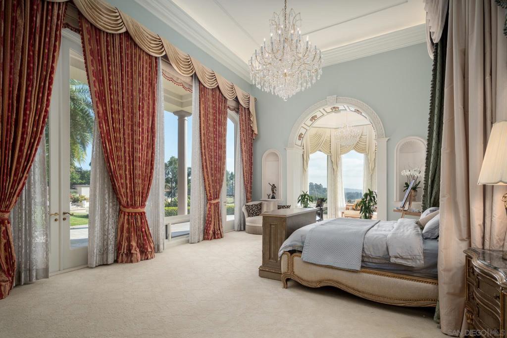 Rancho Santa Fe - Residential