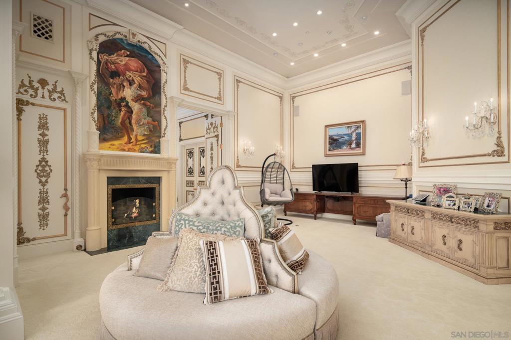 Rancho Santa Fe - Residential